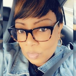 Meet your Posher, Butterfly